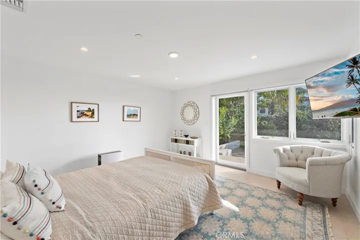 219 Emerald Bay, Laguna Beach, California 92651