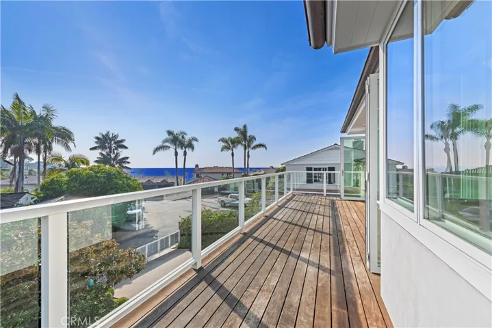 219 Emerald Bay, Laguna Beach, California 92651