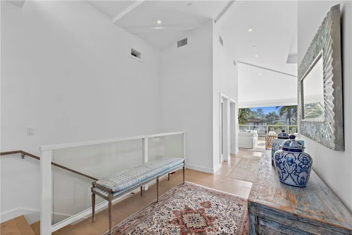 219 Emerald Bay, Laguna Beach, California 92651