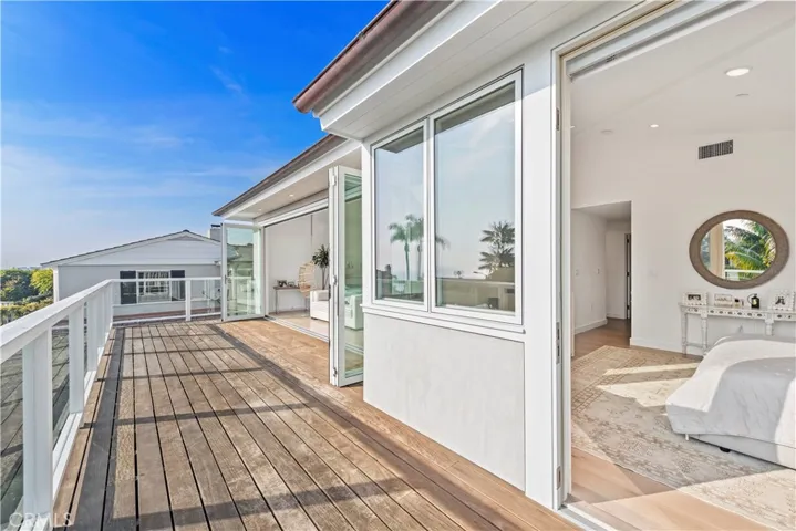 219 Emerald Bay, Laguna Beach, California 92651