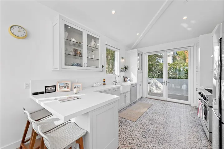 219 Emerald Bay, Laguna Beach, California 92651