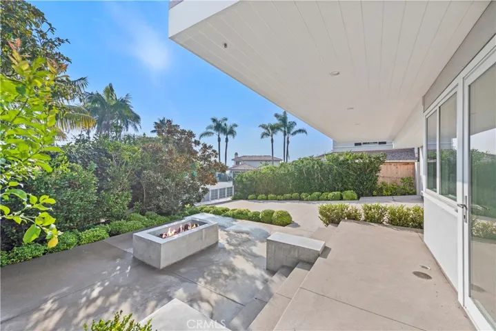 219 Emerald Bay, Laguna Beach, California 92651
