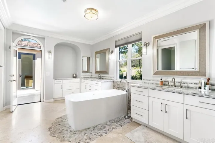8295 Santaluz Village Green N, San Diego, California 92127