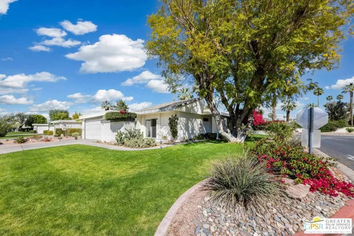 1938 E Grand Bahama Drive, Palm Springs, California 92264
