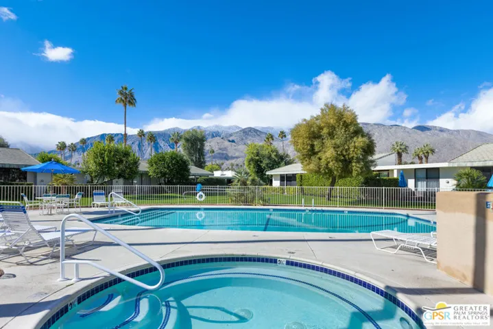 1938 E Grand Bahama Drive, Palm Springs, California 92264
