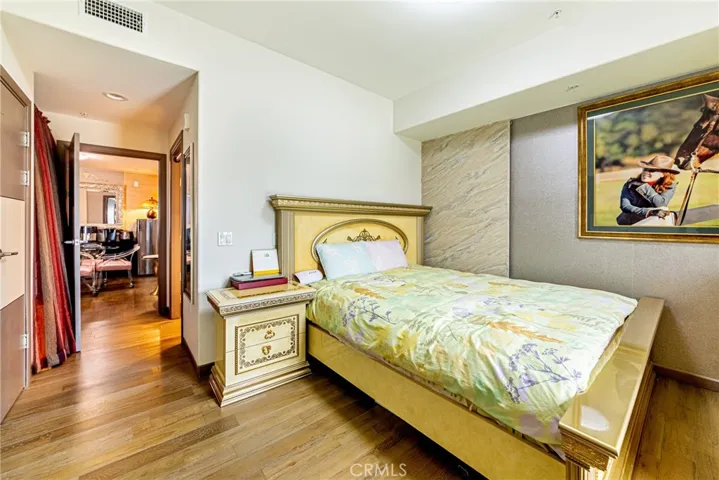 903 S New Hampshire Avenue 503, Los Angeles, California 90006