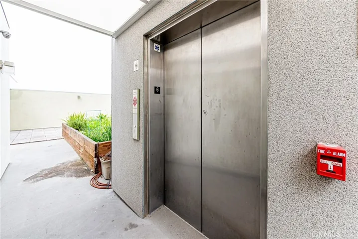 903 S New Hampshire Avenue 503, Los Angeles, California 90006