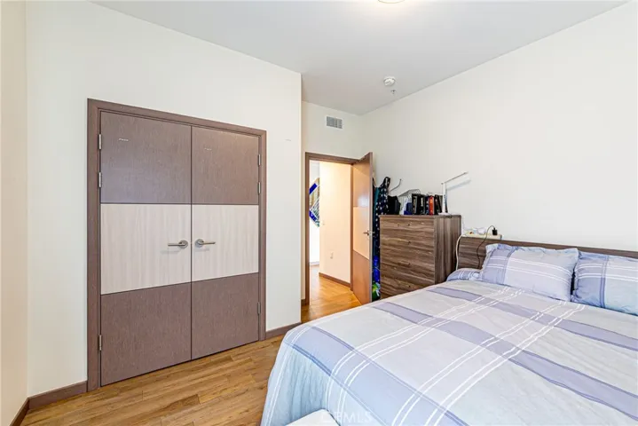 903 S New Hampshire Avenue 503, Los Angeles, California 90006