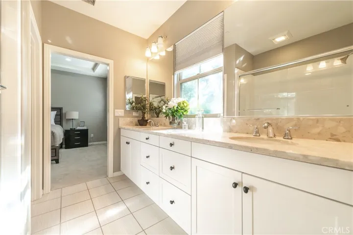 26 Maycrest 67, Irvine, California 92618