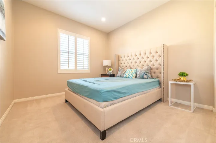 26 Maycrest 67, Irvine, California 92618