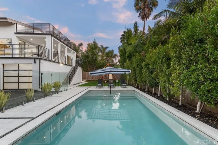 1524 Burgundy Road, Encinitas, California 92024