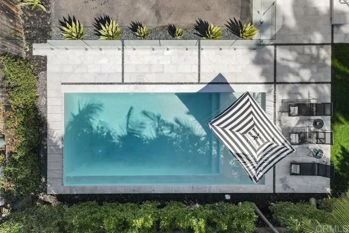 1524 Burgundy Road, Encinitas, California 92024