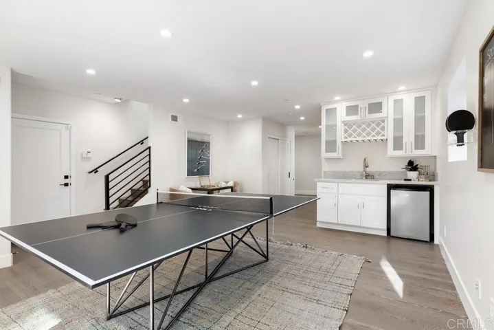 1524 Burgundy Road, Encinitas, California 92024