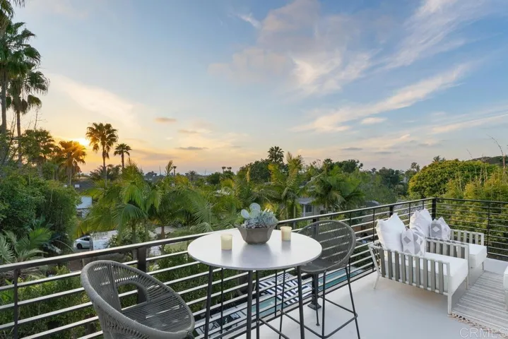 1524 Burgundy Road, Encinitas, California 92024