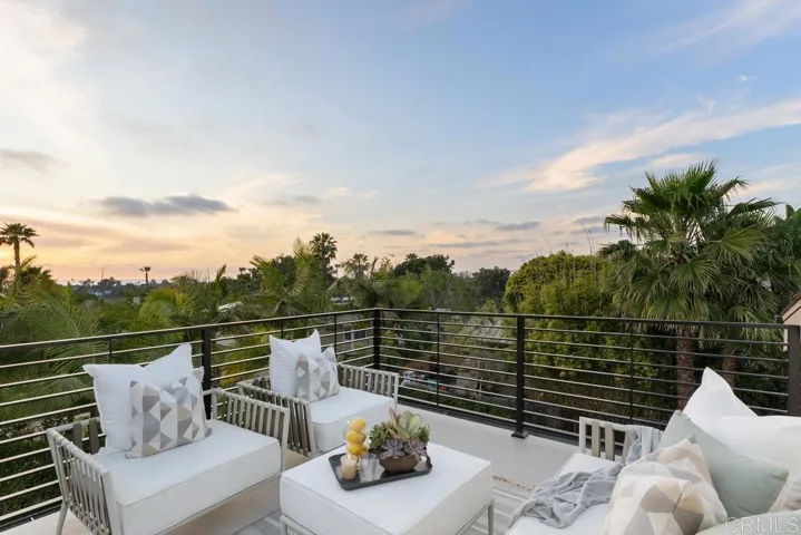 1524 Burgundy Road, Encinitas, California 92024