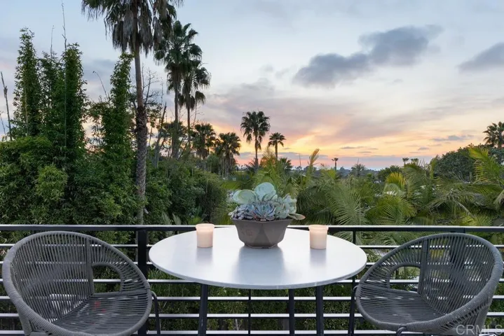 1524 Burgundy Road, Encinitas, California 92024