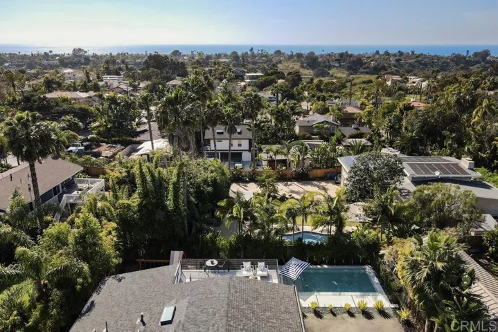 1524 Burgundy Road, Encinitas, California 92024