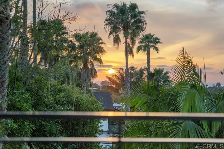 1524 Burgundy Road, Encinitas, California 92024