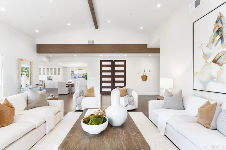 1524 Burgundy Road, Encinitas, California 92024