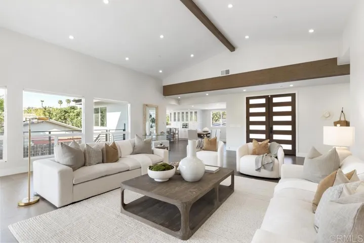 1524 Burgundy Road, Encinitas, California 92024