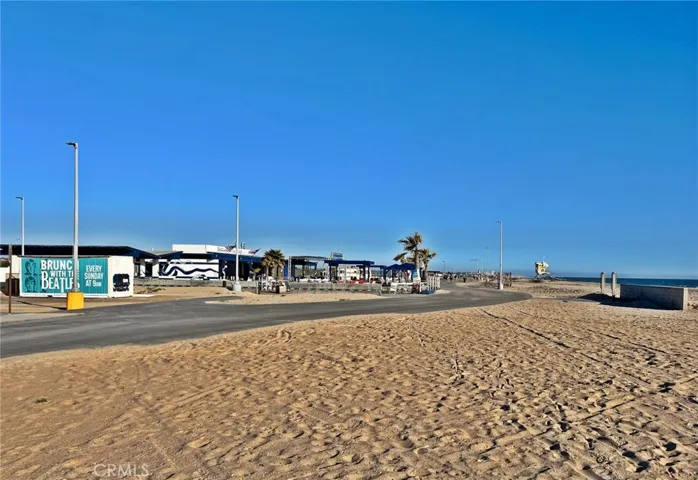 Enjoy lazy days and long weekends in Huntington Beach. SeaLegs at the Beach pictured here that features live music, entertainment, and tasty food.