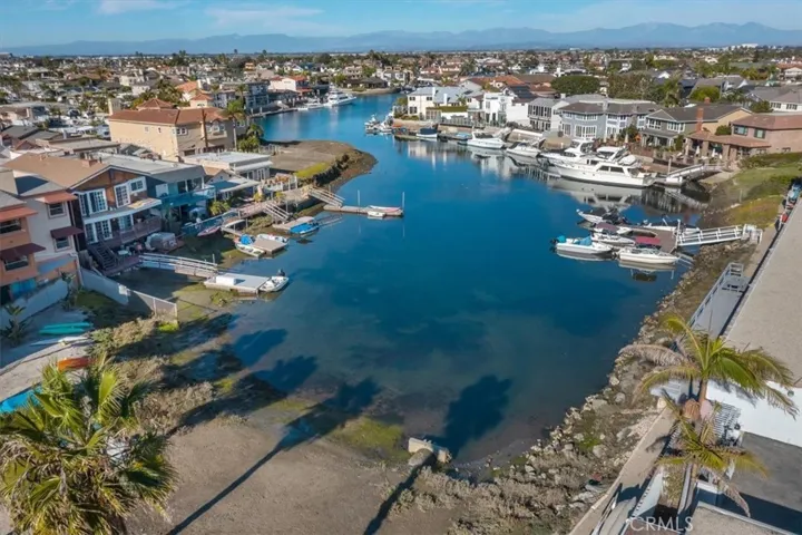 The Harbour Pacific private beach and launch.
