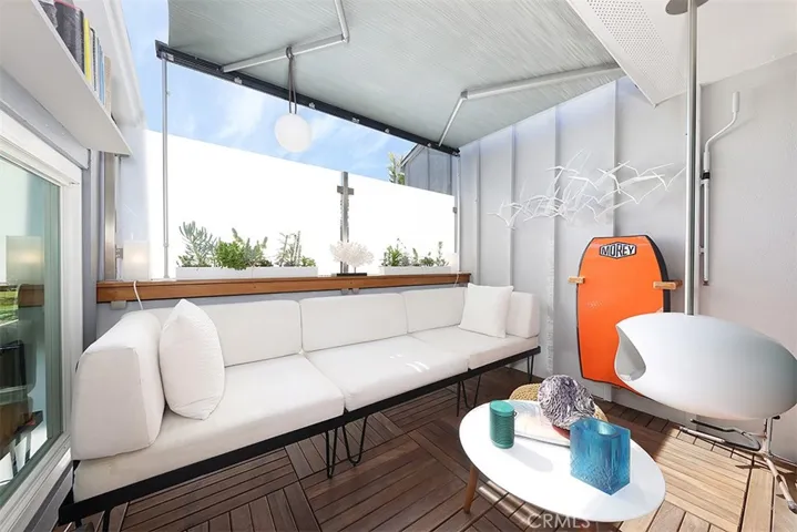 The Thule retractable awning provides shade on sunny days.