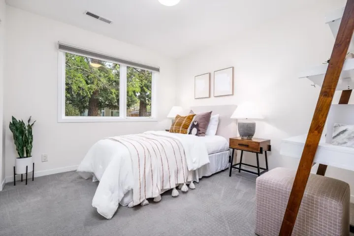 1030 Paradise Way, Palo Alto, California 94306