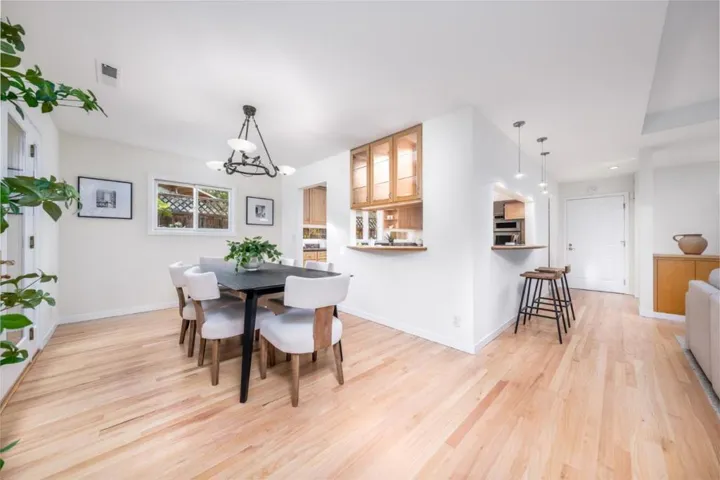 1030 Paradise Way, Palo Alto, California 94306