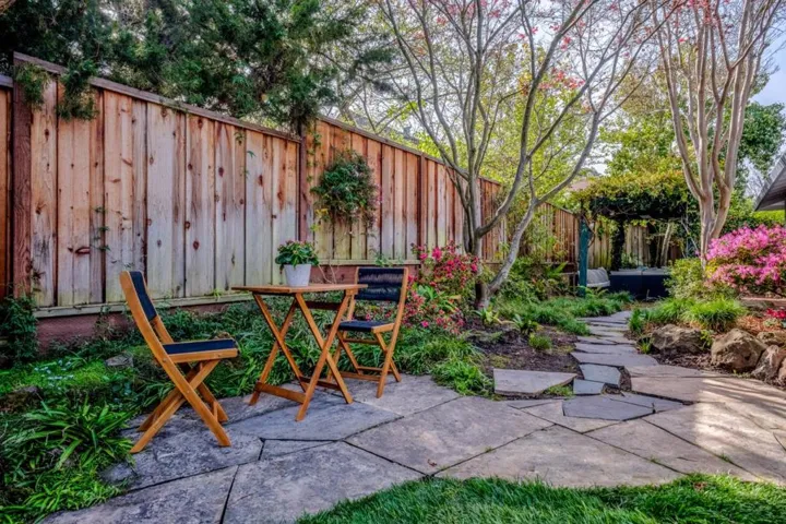 1030 Paradise Way, Palo Alto, California 94306