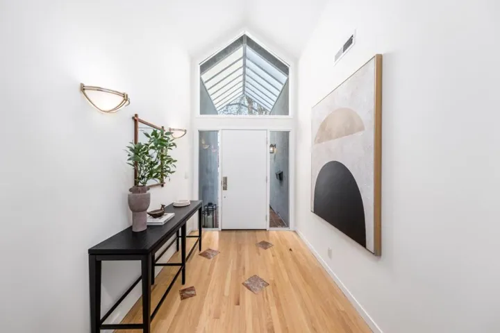 1030 Paradise Way, Palo Alto, California 94306