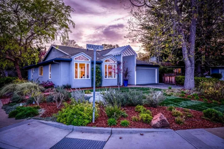 1030 Paradise Way, Palo Alto, California 94306