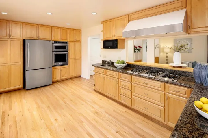 1030 Paradise Way, Palo Alto, California 94306