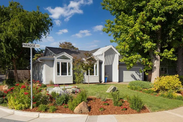 1030 Paradise Way, Palo Alto, California 94306