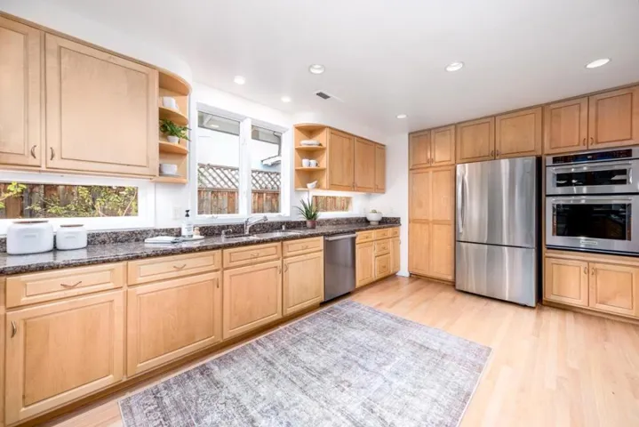 1030 Paradise Way, Palo Alto, California 94306