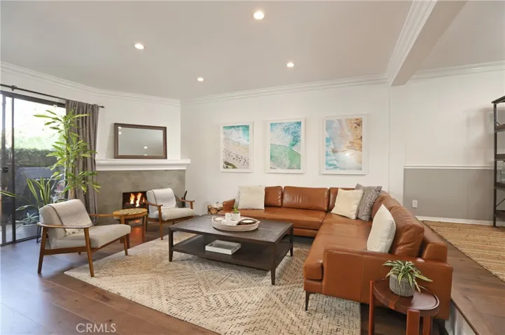 4214 Troost Avenue 13, Studio City, California 91604