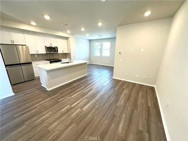 40879 Melrose Drive, Temecula, California 92591