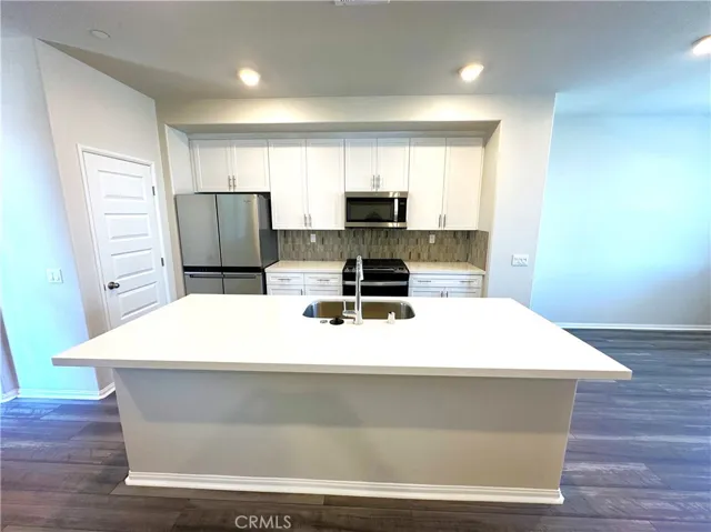 40879 Melrose Drive, Temecula, California 92591