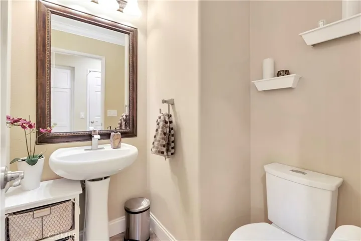 5 Kyle Court, Ladera Ranch, California 92694