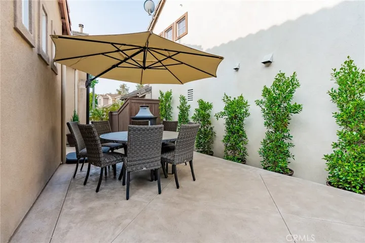 5 Kyle Court, Ladera Ranch, California 92694