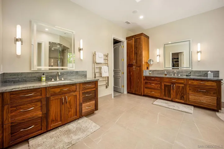 3451 Calle Margarita, Encinitas, California 92024