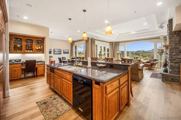 3451 Calle Margarita, Encinitas, California 92024