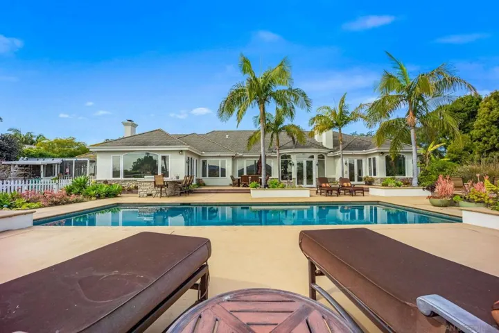 3451 Calle Margarita, Encinitas, California 92024