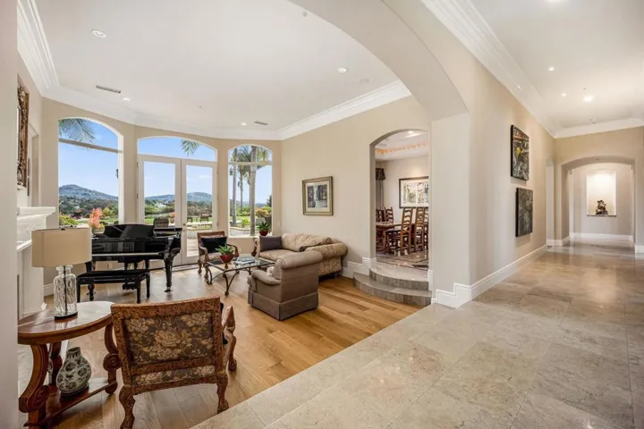 3451 Calle Margarita, Encinitas, California 92024