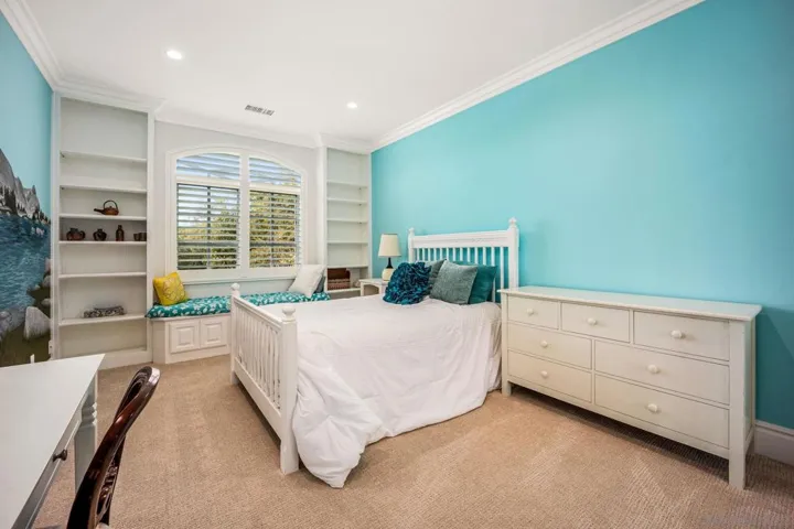 3451 Calle Margarita, Encinitas, California 92024