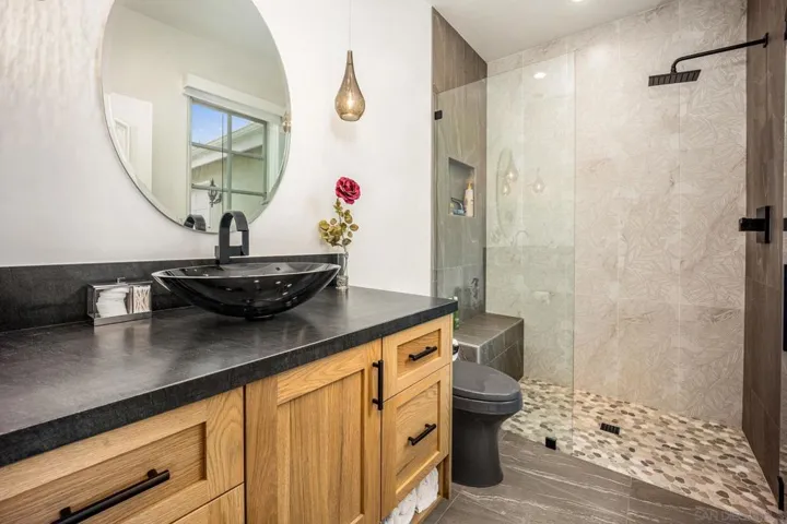 3451 Calle Margarita, Encinitas, California 92024