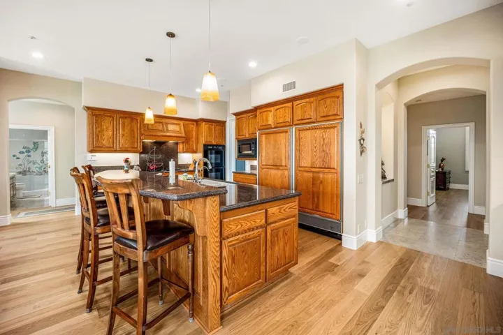3451 Calle Margarita, Encinitas, California 92024