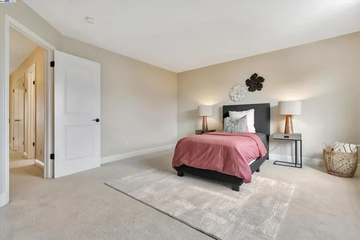 1740 Treehaven Ln, Tracy, California 95376