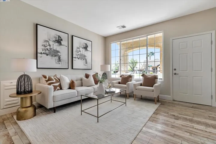 1740 Treehaven Ln, Tracy, California 95376