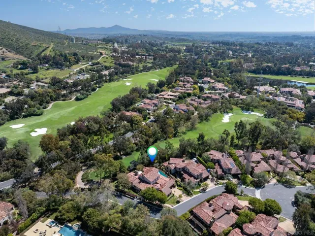 7045 Corte Laguna, Rancho Santa Fe, California 92091